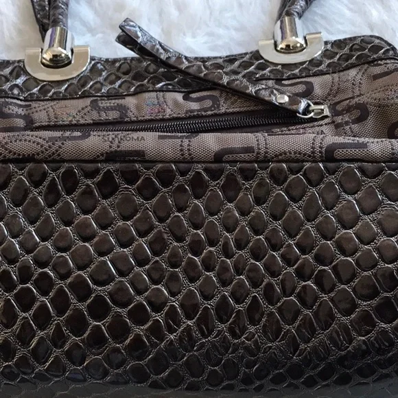 Call it Spring Handbag - Picture 5 of 8